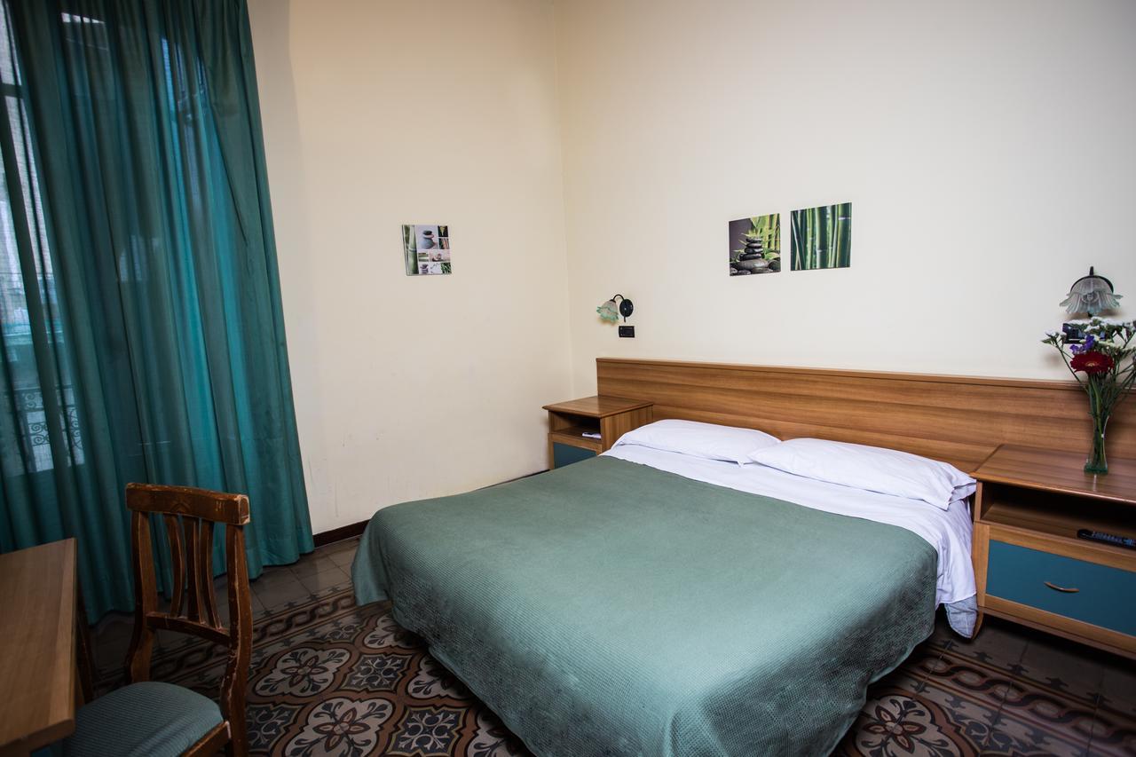 Hotel Italia Palermo Buitenkant foto